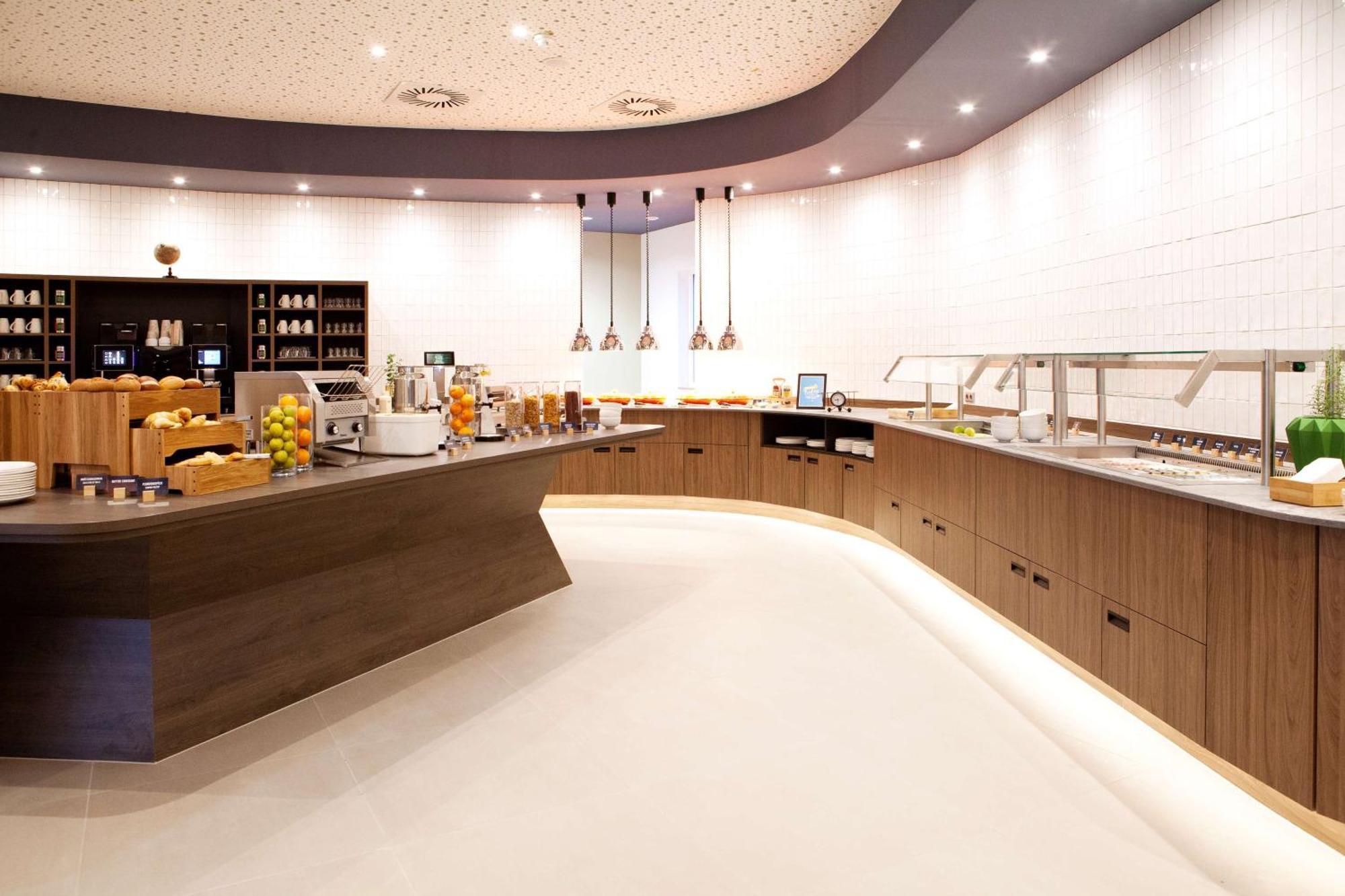Hotel Hampton By Hilton Munich Airport South Hallbergmoos