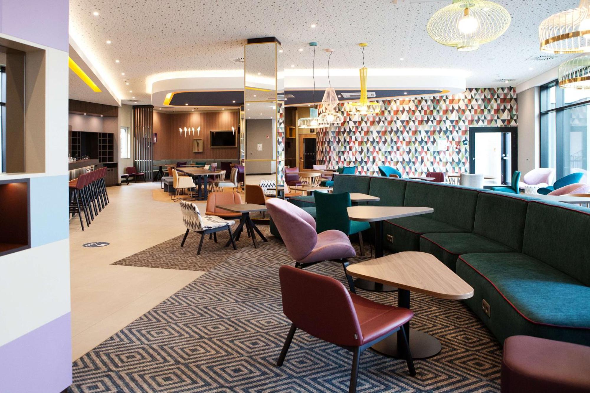 Hampton By Hilton Munich Airport South